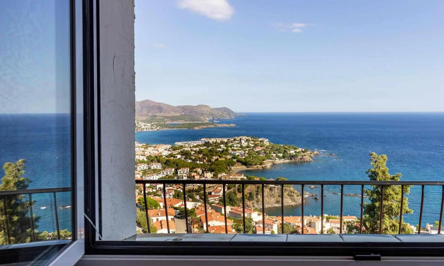 931 Super Fener Apartamento Con Terraza Y Vistas Llanca 0*,  Spain